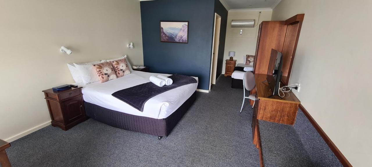 Mandala Ace Albany Hotel Екстер'єр фото