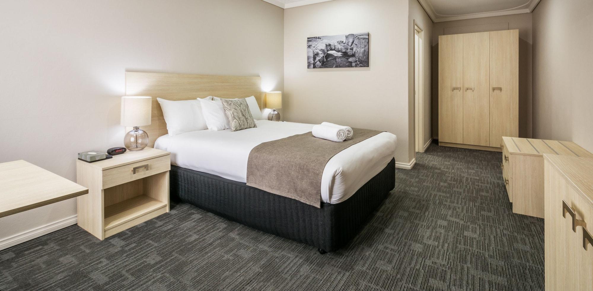 Mandala Ace Albany Hotel Екстер'єр фото