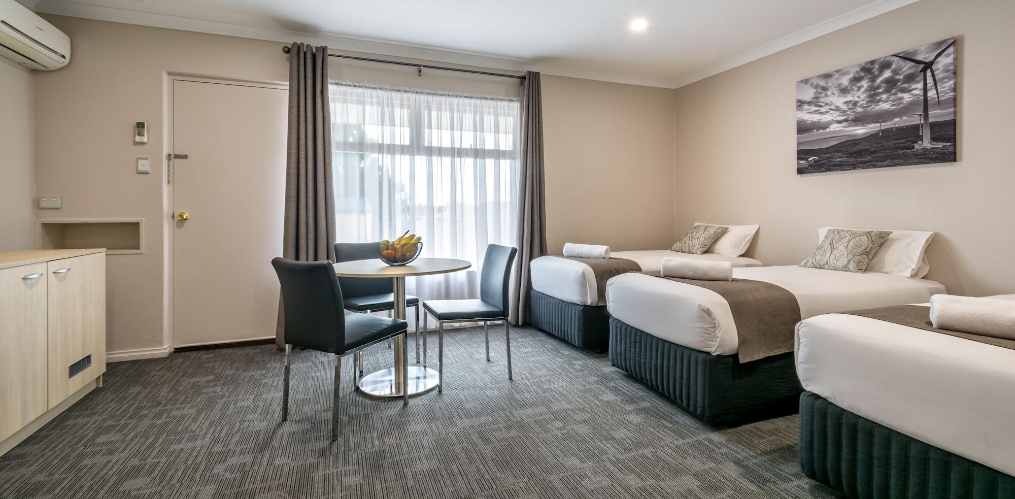 Mandala Ace Albany Hotel Екстер'єр фото