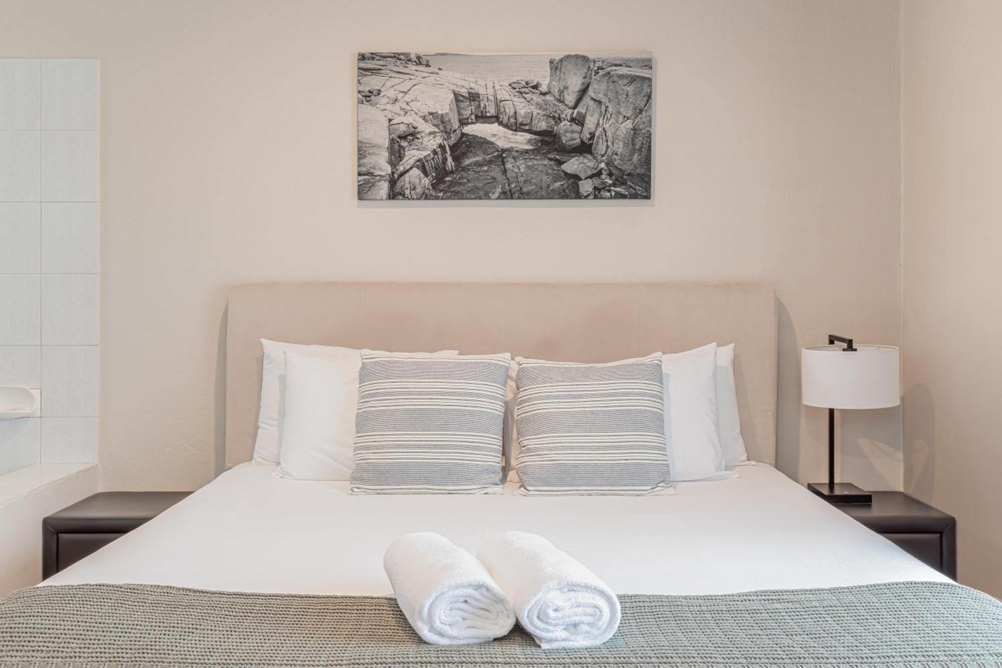 Mandala Ace Albany Hotel Екстер'єр фото