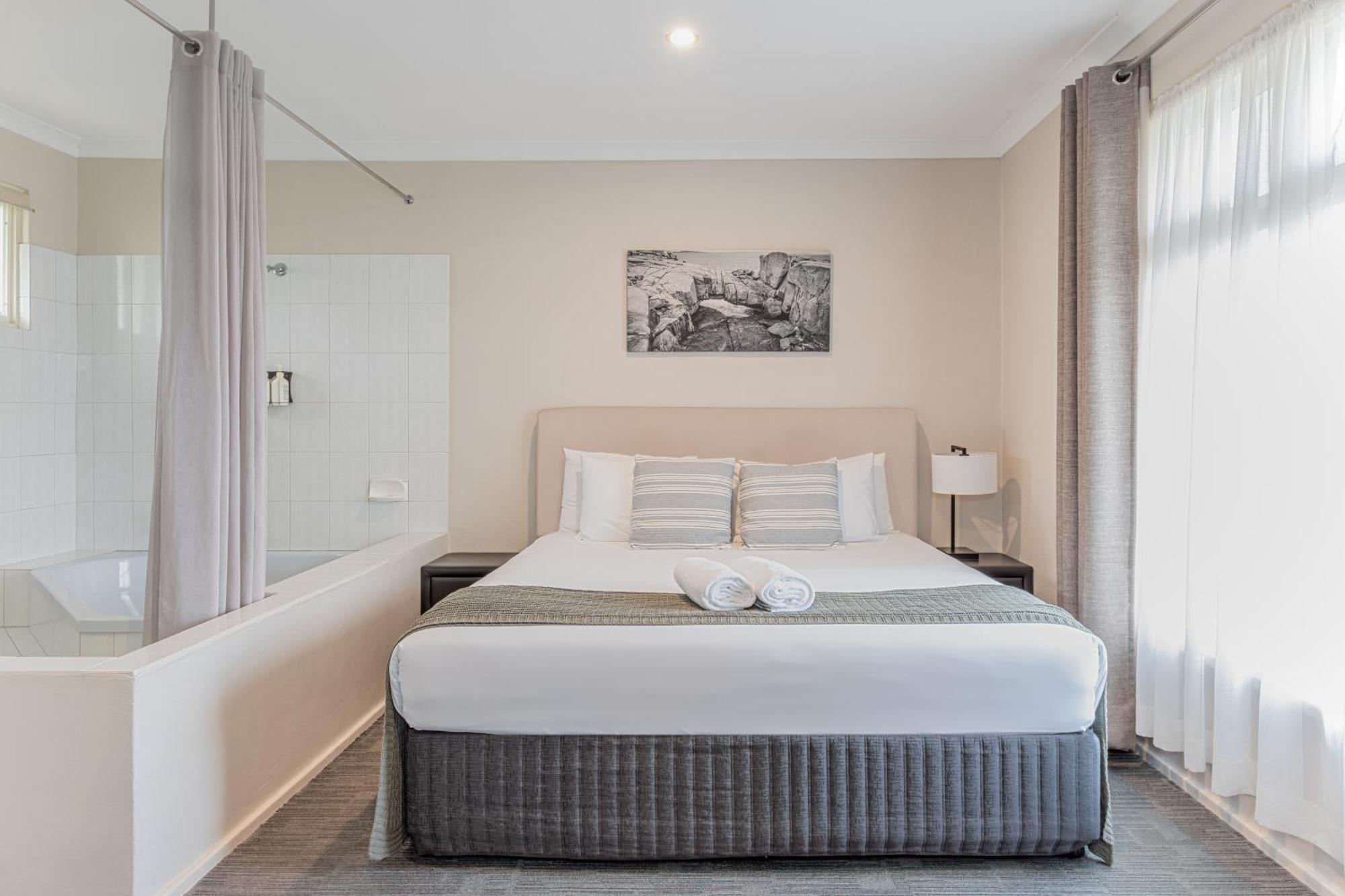 Mandala Ace Albany Hotel Екстер'єр фото