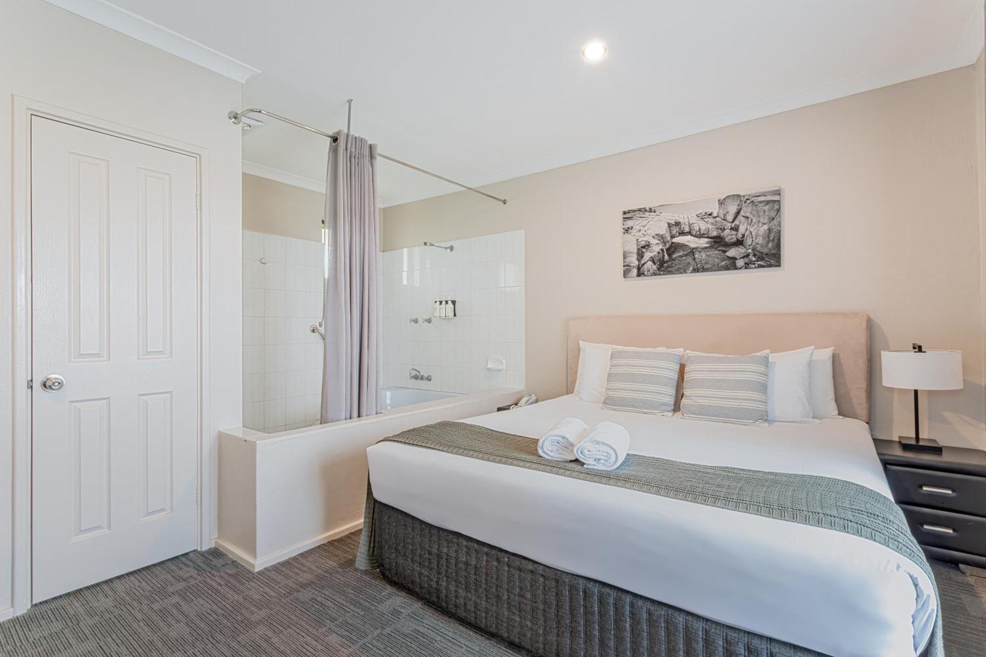 Mandala Ace Albany Hotel Екстер'єр фото