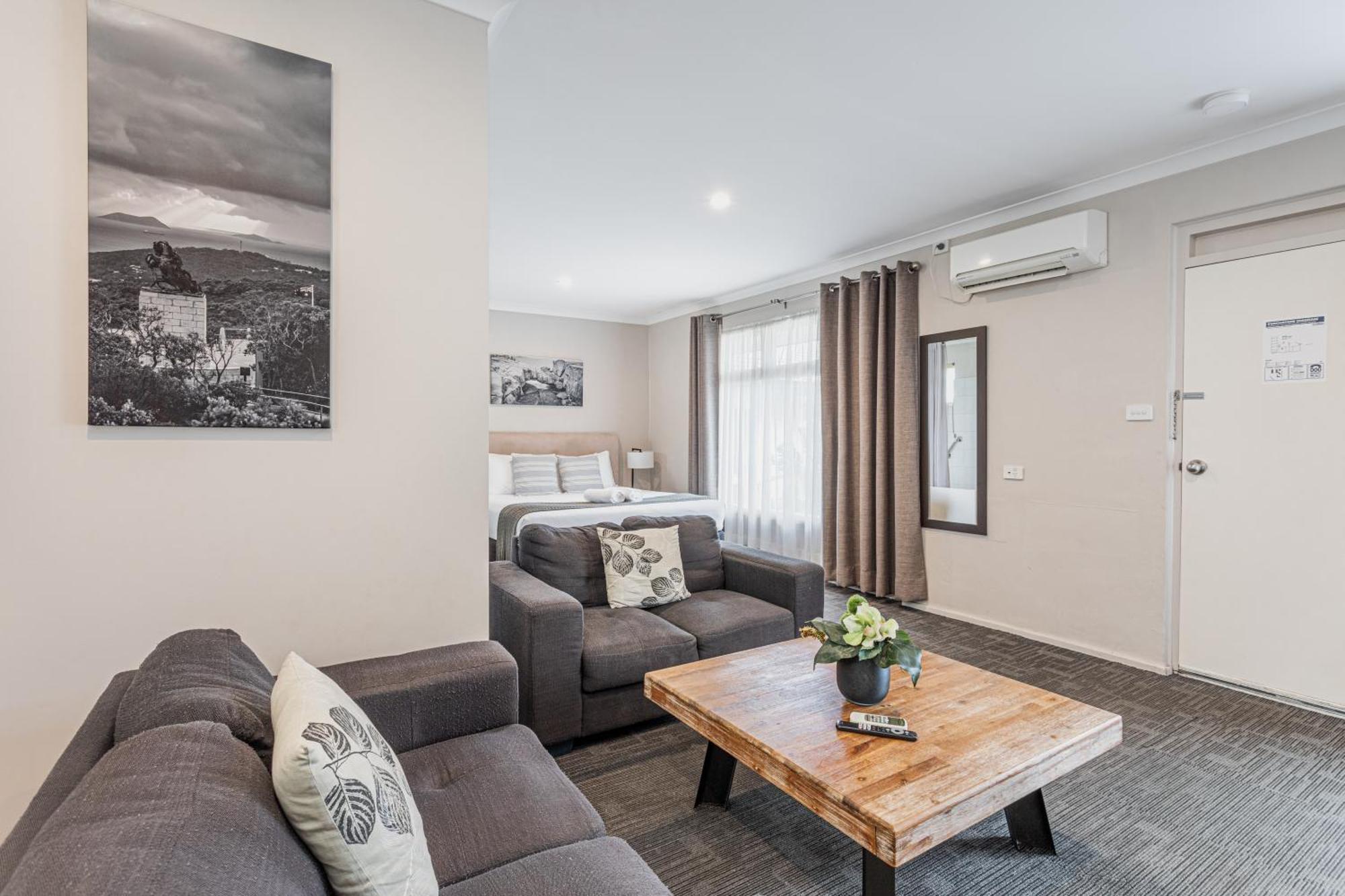 Mandala Ace Albany Hotel Екстер'єр фото