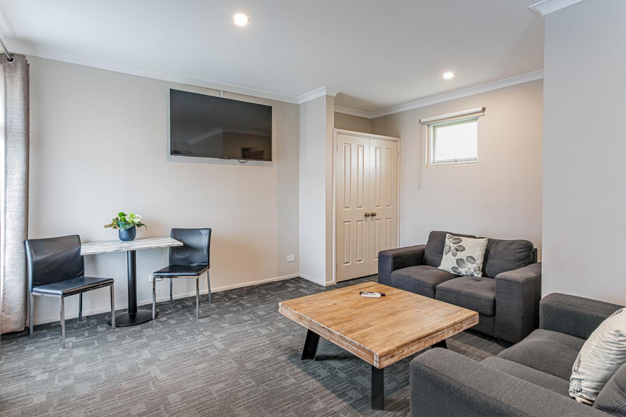 Mandala Ace Albany Hotel Екстер'єр фото